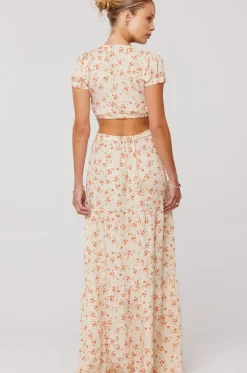 Hot Daisy Top In Wildflower Women Tops