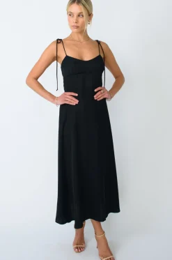 Online Mandi Dress In Black Women Dresses