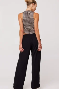 Hot Noah Vest In Contempo Women Tops